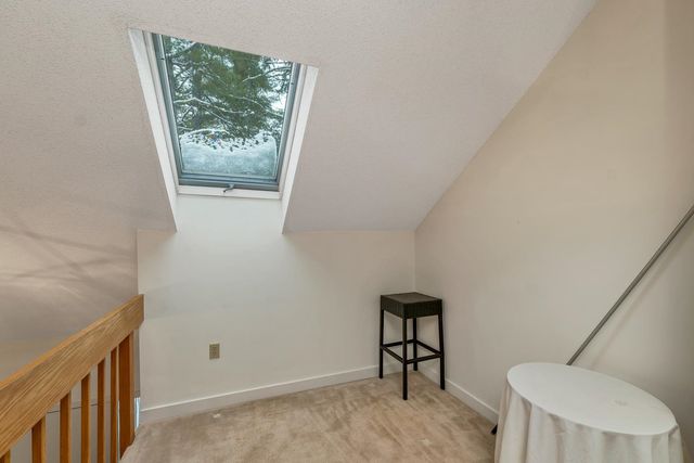 42 Point Breeze Road, Wolfeboro, NH 03894