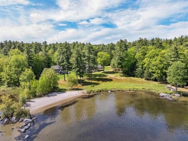 42 Point Breeze Road, Wolfeboro, NH 03894