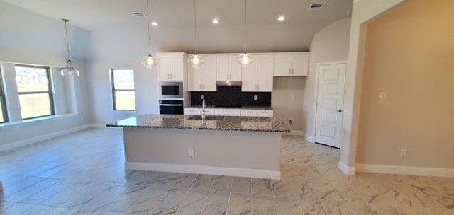 906 Maxine Drive, Athens, TX 75751