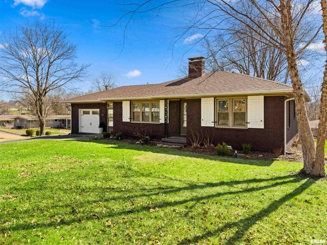 330 N SYCAMORE Terrace, Canton, IL 61520