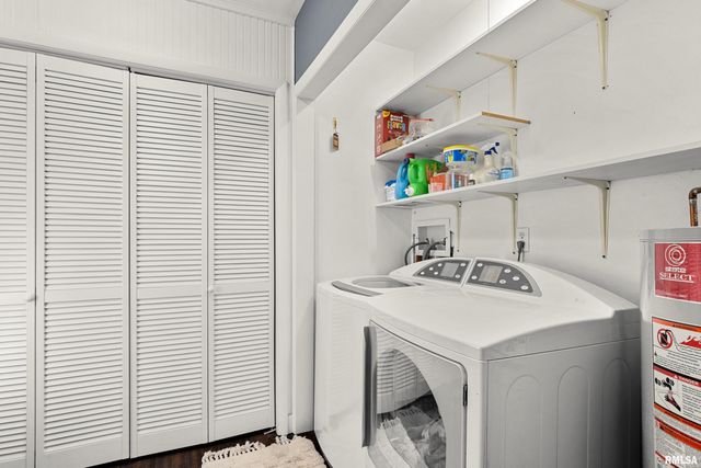 330 N SYCAMORE Terrace, Canton, IL 61520