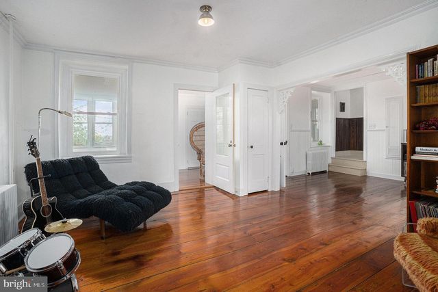 5934 KERNSVILLE RD, Orefield, PA 18069