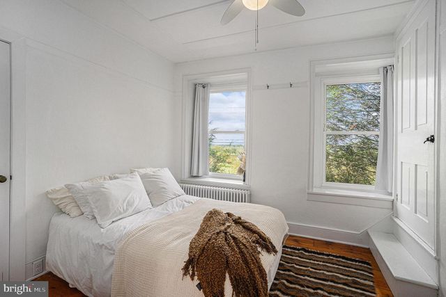 5934 KERNSVILLE RD, Orefield, PA 18069