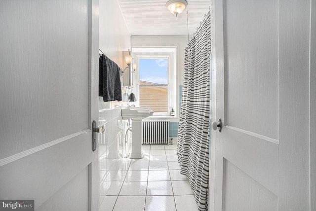 5934 KERNSVILLE RD, Orefield, PA 18069