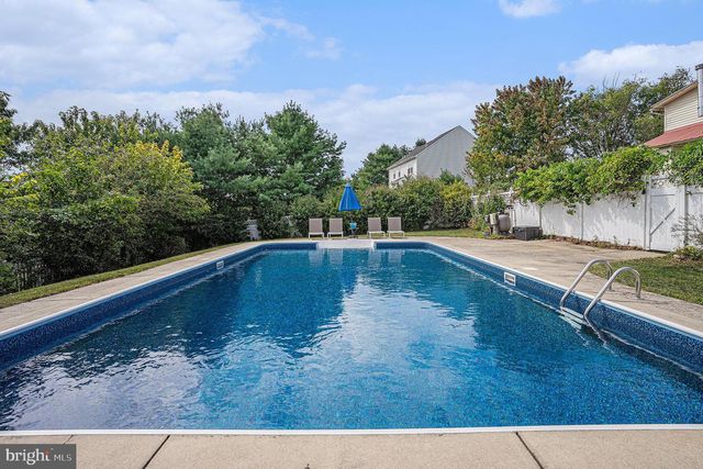 5934 KERNSVILLE RD, Orefield, PA 18069