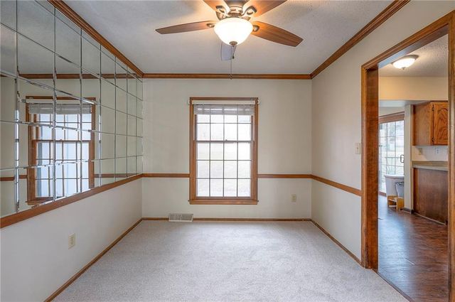 13921 S Brookwood Court, Olathe, KS 66062