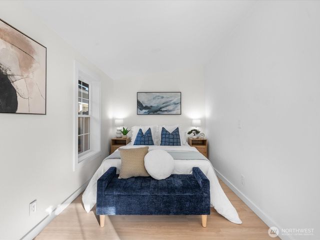 5706 225th Street SW, Mountlake Terrace, WA 98043