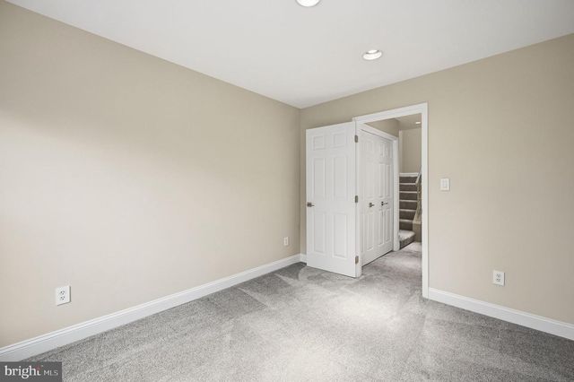 2131 N SCOTT ST N, Arlington, VA 22209
