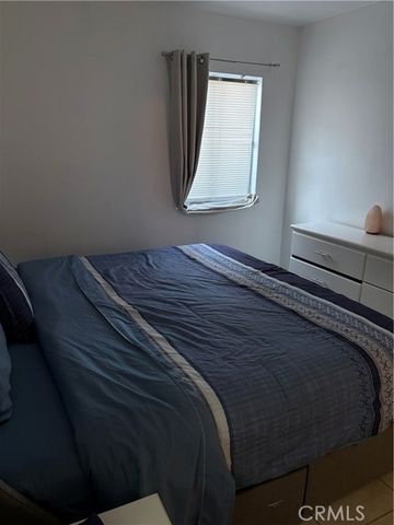 17443 Elkwood, Northridge (los Angeles), CA 91325