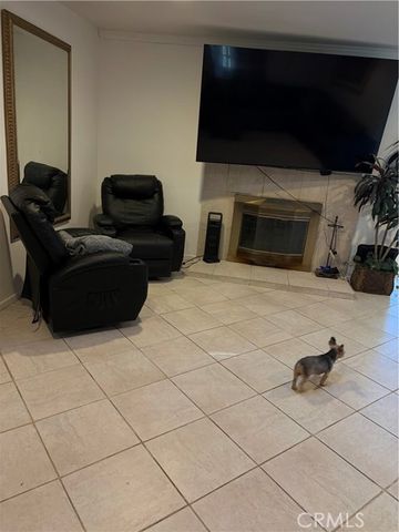 17443 Elkwood, Northridge (los Angeles), CA 91325