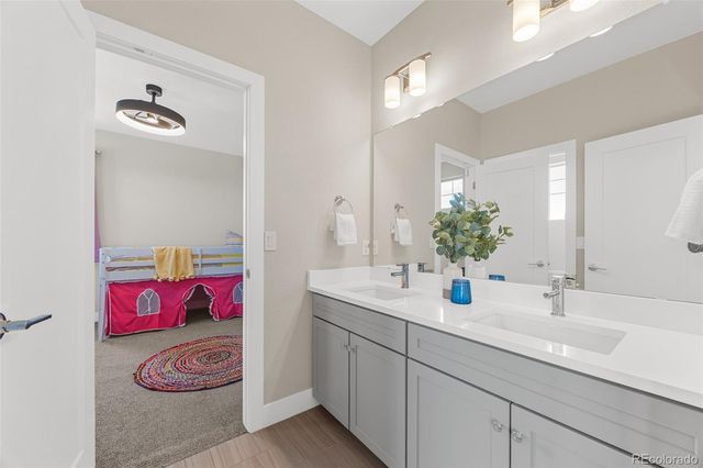 7184 S Shady Grove Court, Aurora, CO 80016