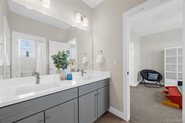 7184 S Shady Grove Court, Aurora, CO 80016