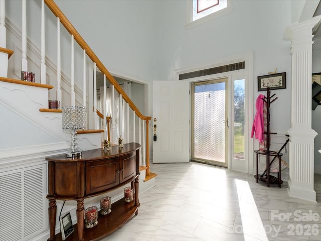 3815 Denmeade Drive, Charlotte, NC 28269