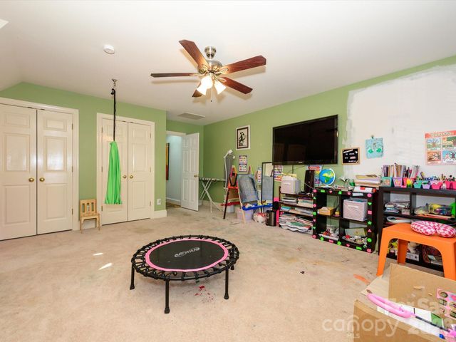 3815 Denmeade Drive, Charlotte, NC 28269