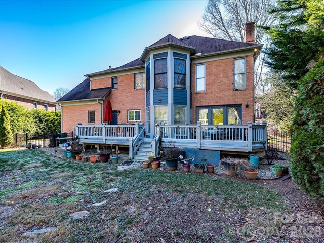 3815 Denmeade Drive, Charlotte, NC 28269