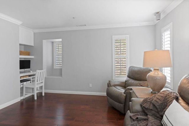 1979 Oxford Court, Vista, CA 92081