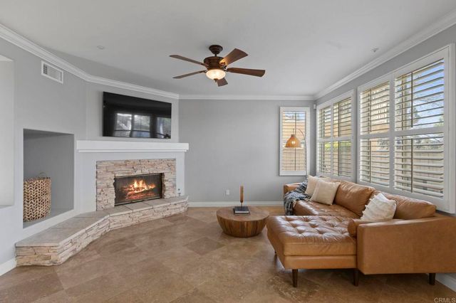 1979 Oxford Court, Vista, CA 92081