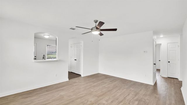 13124 Winecup Mallow TRL, Elgin, TX 78621