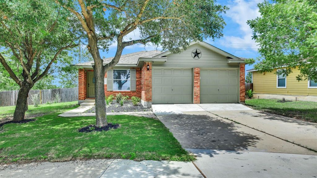13124 Winecup Mallow TRL, Elgin, TX 78621