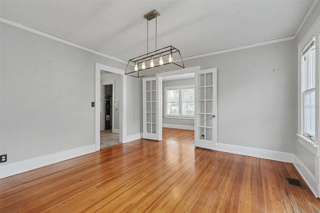 5441 1ST AVENUE N, St Petersburg, FL 33710