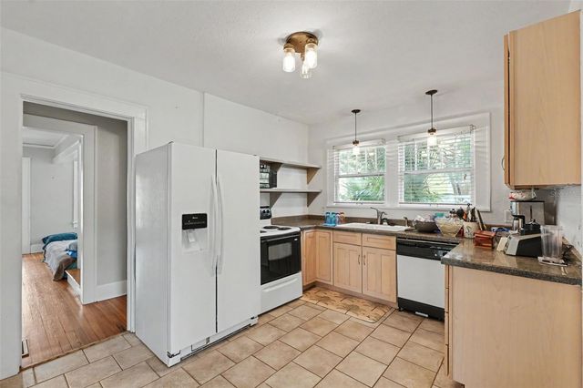 5441 1ST AVENUE N, St Petersburg, FL 33710