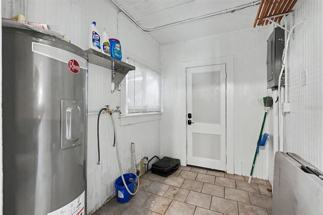5441 1ST AVENUE N, St Petersburg, FL 33710