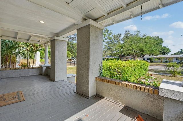 5441 1ST AVENUE N, St Petersburg, FL 33710