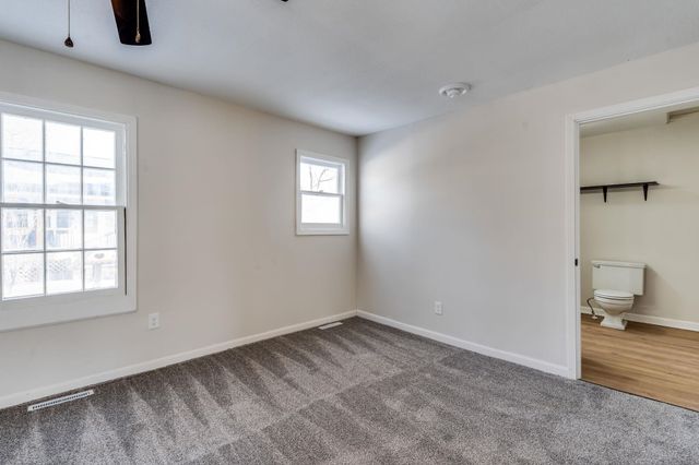 1036 N Sheridan St, Wichita, KS 67203