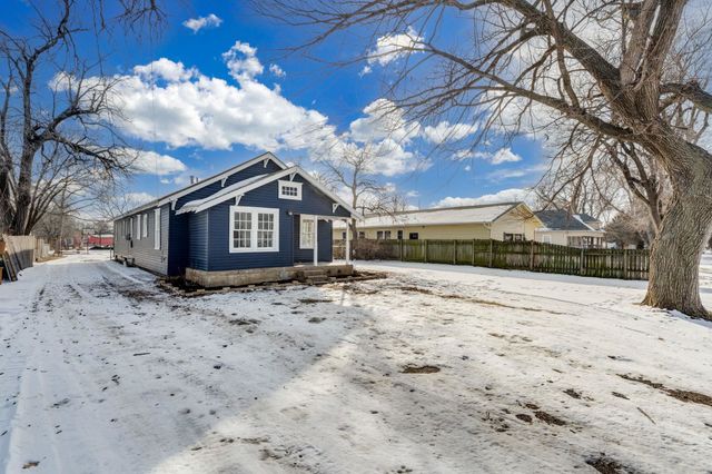 1036 N Sheridan St, Wichita, KS 67203