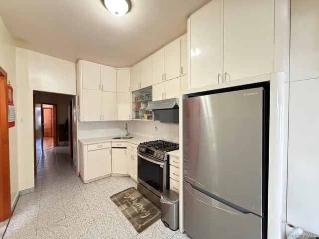 54-35 69th Lane, Maspeth, NY 11378