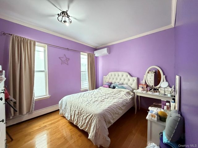54-35 69th Lane, Maspeth, NY 11378