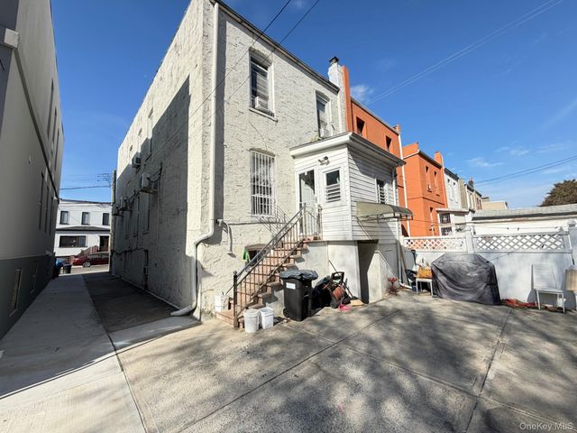54-35 69th Lane, Maspeth, NY 11378