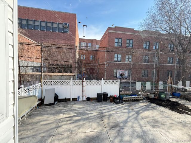 54-35 69th Lane, Maspeth, NY 11378