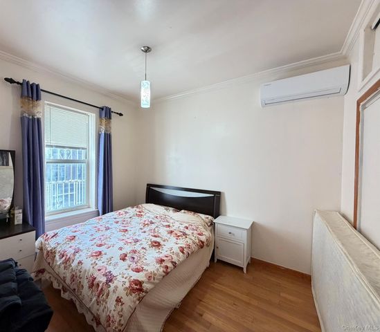54-35 69th Lane, Maspeth, NY 11378