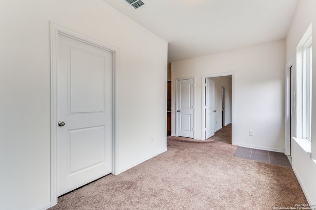 131 Broken Antler, San Antonio, TX 78253