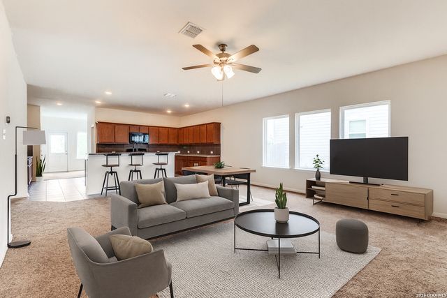 131 Broken Antler, San Antonio, TX 78253