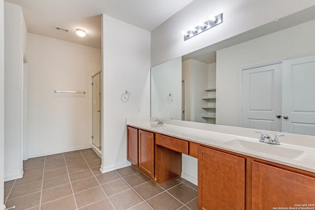 131 Broken Antler, San Antonio, TX 78253