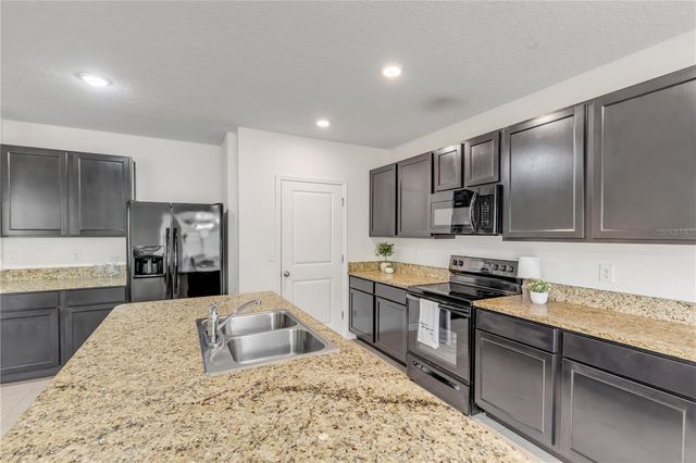 48 HICKORY COURSE, Ocala, FL 34472