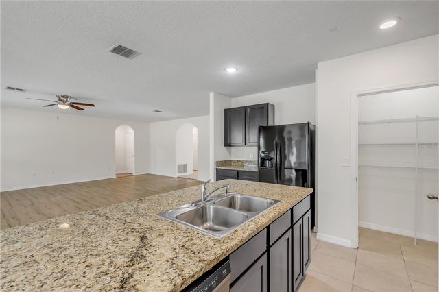 48 HICKORY COURSE, Ocala, FL 34472