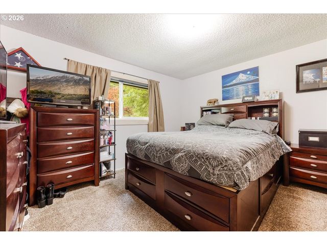 22260 E WILD FERN Ln, Brightwood, OR 97011