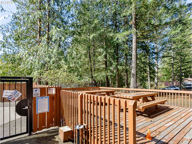 22260 E WILD FERN Ln, Brightwood, OR 97011
