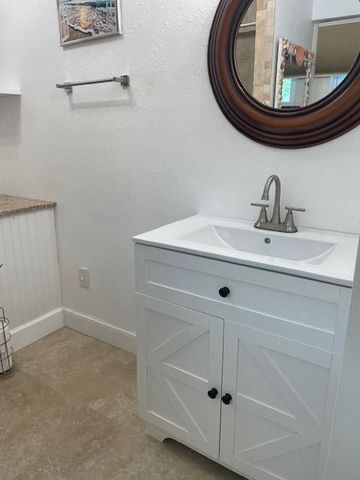 826 Hansen Street, West Palm Beach, FL 33405