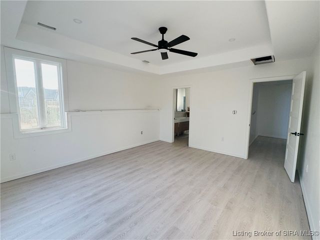 1020 Ridgeview Drive, Jeffersonville, IN 47130