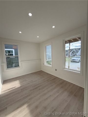 1020 Ridgeview Drive, Jeffersonville, IN 47130