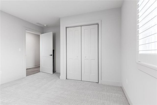 22915 W 72nd Terrace, Shawnee, KS 66227