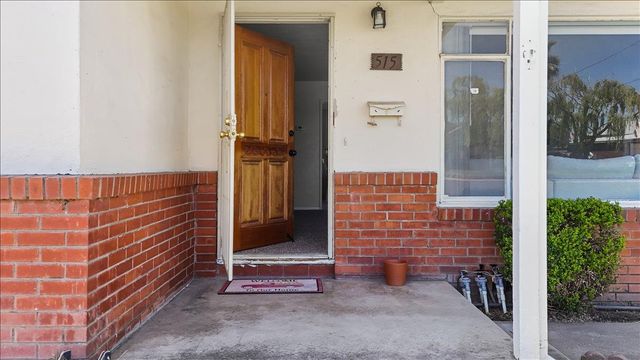 515 Locust Ave, Manteca, CA 95337