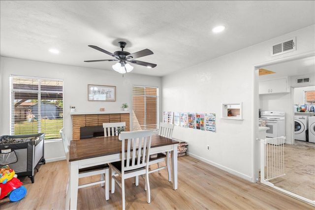 515 Locust Ave, Manteca, CA 95337