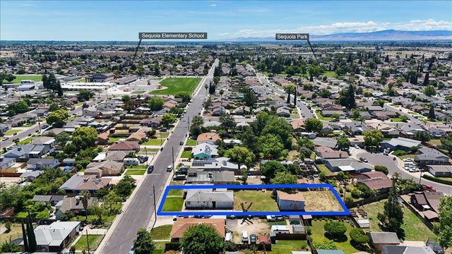 515 Locust Ave, Manteca, CA 95337