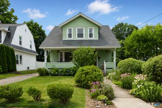 23 Jessamine Street, West Hartford, CT 06119