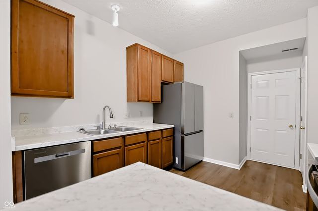 7206 Forrester Lane, Indianapolis, IN 46217